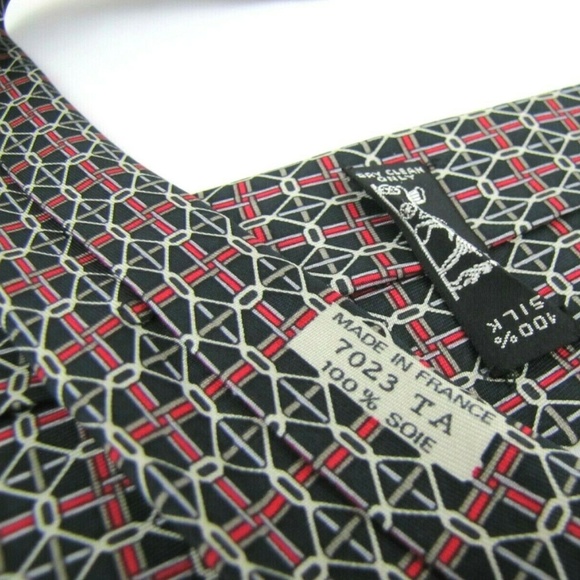 HERMES PARIS Tie 7023 TA Navy Blue Chain Link - Picture 2 of 8